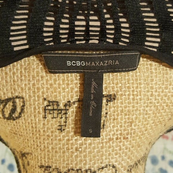 BCBGMaxAzria Black Beige Cut Out Stretch Top - Picture 6 of 6